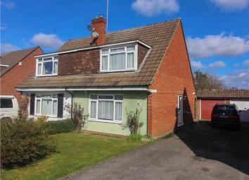 Semi-detached house For Sale in Yateley