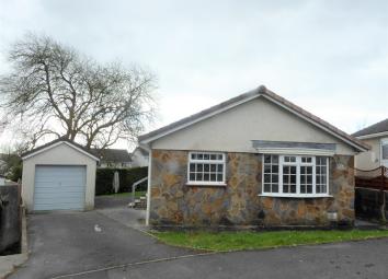 Bungalow For Sale in Bridgend