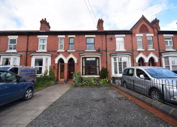 Terraced house For Sale in Whitchurch