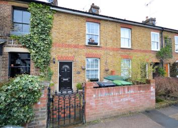 Terraced house For Sale in St.albans