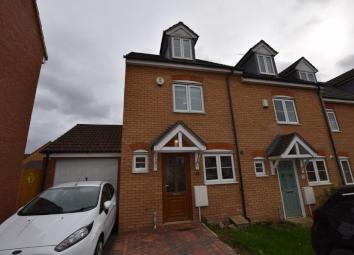 End terrace house For Sale in Leighton Buzzard