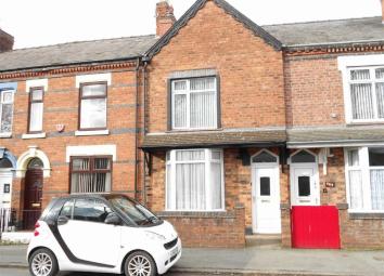 Terraced house For Sale in Crewe