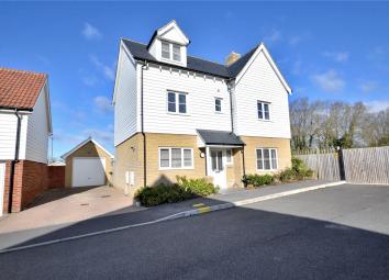 Detached house For Sale in Saffron Walden