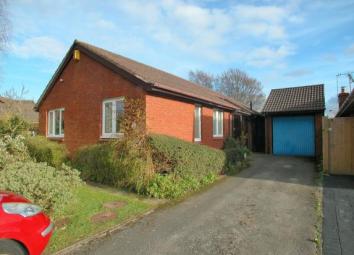 Bungalow For Sale in Neston