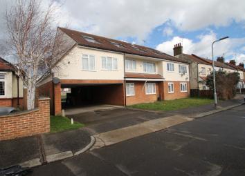Flat To Rent in Southend-on-Sea