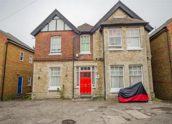 Flat For Sale in Maidstone