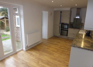 3 Bedroom Terraced house to rent