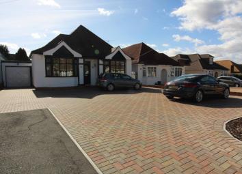 Detached bungalow For Sale in Orpington