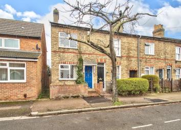 End terrace house For Sale in Bedford