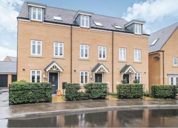 Terraced house For Sale in Cambridge