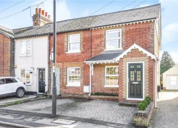 End terrace house For Sale in Windsor