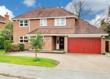 Detached house For Sale in North Ferriby