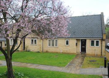 Bungalow For Sale in Stroud