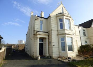 Semi-detached house For Sale in Saltcoats