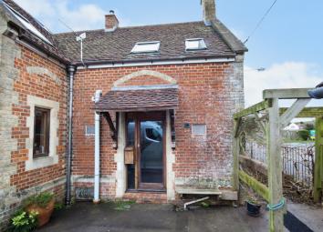 Semi-detached house To Rent in Westbury