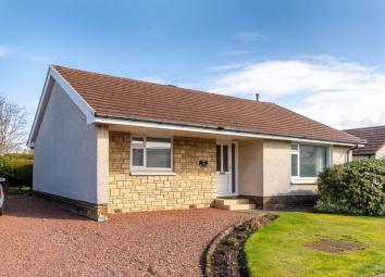 Detached bungalow For Sale in Ayr