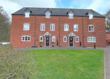Town house For Sale in Congleton