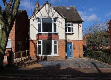 Flat To Rent in Mansfield