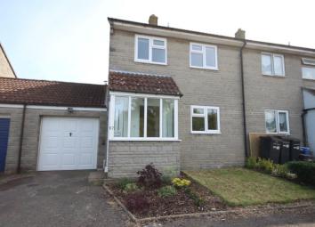 3 Bedroom Semi-detached house to rent