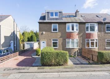 Maisonette For Sale in Edinburgh