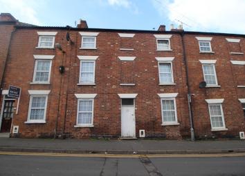 Town house To Rent in Grantham