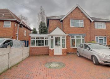 Semi-detached house For Sale in Walsall