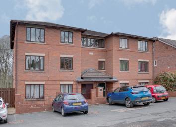 Flat For Sale in Redditch