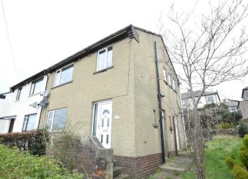 Semi-detached house To Rent in Keighley