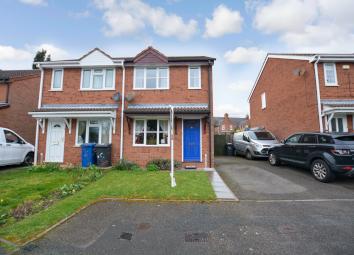Semi-detached house For Sale in Tamworth