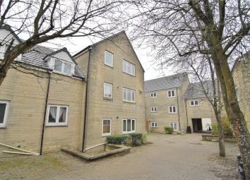 Flat For Sale in Stroud