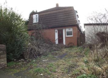 Semi-detached house For Sale in Bilston