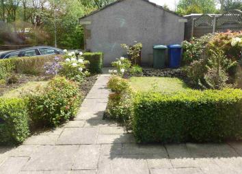Detached bungalow To Rent in Rochdale