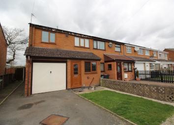Terraced house To Rent in Bedworth