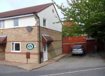 Town house To Rent in Alfreton