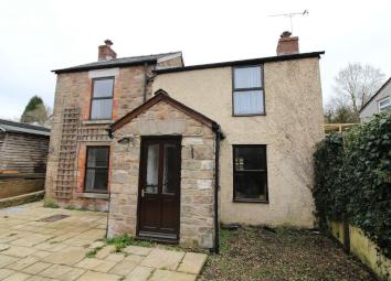 Cottage For Sale in Cinderford