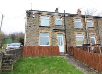 End terrace house For Sale in Newport