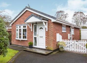 Bungalow For Sale in Crewe