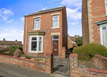 Detached house For Sale in Retford