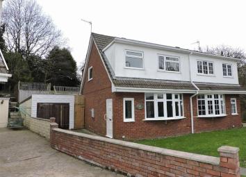 Semi-detached bungalow For Sale in Swansea