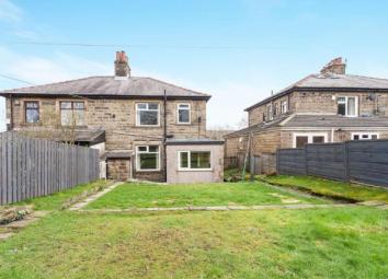 Semi-detached house For Sale in Bacup
