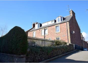 2 Bedroom End terrace house for sale