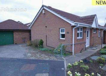 Detached bungalow For Sale in Doncaster