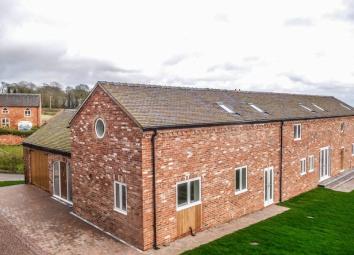 Barn conversion For Sale in Stafford