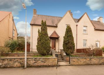 Semi-detached house For Sale in Perth