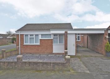 Semi-detached bungalow For Sale in Newport