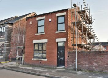 Detached house To Rent in Bolton