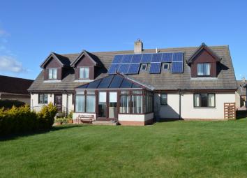 Detached house For Sale in Berwick-upon-Tweed