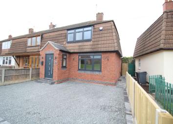 Semi-detached house For Sale in Bedworth