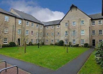 Flat For Sale in Littleborough