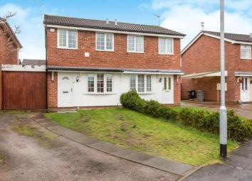 Semi-detached house For Sale in Sandbach